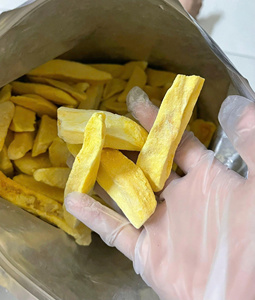 Chips de mangue séchées à l'air, faibles en gras, de qualité supérieure, du Vietnam, naturellement sucrées, prêtes à consommer, en vrac pour les importateurs - Product Image 2