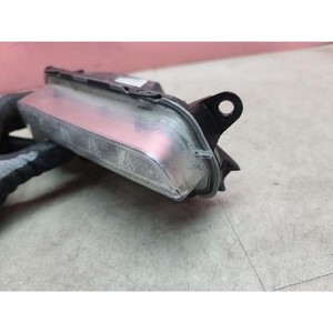 ไฟตัดหมอกมือสองสำหรับรถยนต์ E-class ด้านขวา รุ่น A2128200856 - Product Image 3