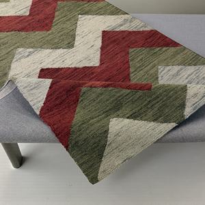 Tapis Chevron en laine tuftée à la main, à boucles, écologique, antidérapant, moderne, motif géométrique en zigzag, couleur sauge terre cuite - Product Image 6
