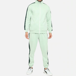 Survêtement Homme Personnalisé avec Logo – Ensemble Jogging en Polaire de Haute Qualité (Haut à Capuche et Pantalon) – Vêtements de Sport Professionnels – Vente Directe Usine - Product Image 3