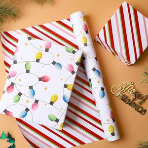 Papel de Regalo Navideño Reversible Vintage, Rollo de Papel de Regalo Clásico con Rayas Claras para Fiestas Navideñas - Product Image 1