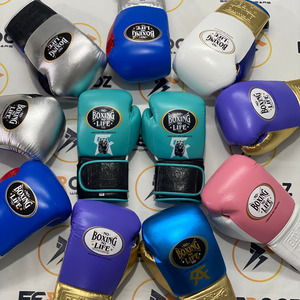 Customizable Design & Color Breathable Moisture Wicking Lightweight Laced Boxing Gloves Comfortable Padding for Boxing Training - Product Image 1