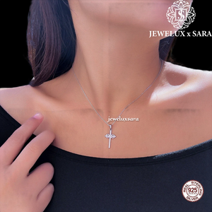 Collier en argent de haute qualité avec diamants Moissanite pour femmes, parfait pour les bijoux de mariage, les cadeaux d'anniversaire et les tenues de soirée - Product Image 3
