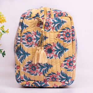 Sac de maquillage matelassé multifonctionnel et écologique pour l'été, unisexe, portable, lavable, avec fermeture éclair, grand format, pour le voyage - Product Image 4