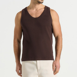 Camiseta sin mangas de punto acanalado para hombre, color marrón oscuro, cuello redondo, estilo casual, color sólido. - Product Image 6