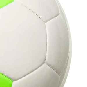 Ballon de football de haute qualité personnalisé avec logo imprimé à l'écran, 32 panneaux, résistant à l'eau, pour l'entraînement sportif - Product Image 4