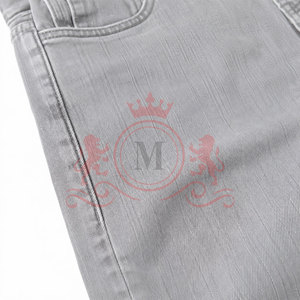 Colección Casual Premium que ofrece pantalones vaqueros duraderos de corte regular, pantalones vaqueros elegantes para viajes y uso informal. - Product Image 6