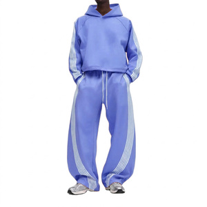 Conjunto Deportivo de Felpa para Hombre, Estilo Urbano, con Detalle de Rayas, Sudadera con Capucha y Pantalones Deportivos Holgados, Conjunto de Dos Piezas - Product Image 3