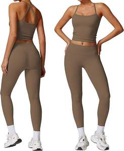 Conjunto deportivo de tirantes finos y pantalón largo, tela suave de secado rápido, ideal para yoga, gimnasio, running y fitness. - Product Image 4