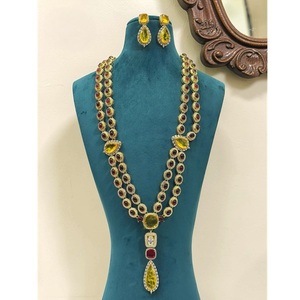 Deslumbrante Juego de Collar y Aretes de Latón Plateado de Primera Calidad, Joyería para Mujer, Regalo para Boda, Compromiso o Fiesta - Product Image 1