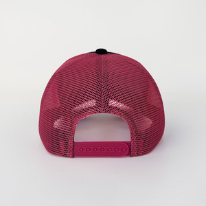 Gorra Trucker Ajustable para Adulto con Logotipo y Color Personalizables, 6 Paneles Estructurados, Malla Trasera Rosa, Fabricada en Vietnam, Estilo Deportivo Casual para las Cuatro Estaciones - Product Image 4