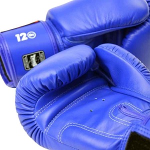 ถุงมือชกมวยไทย MMA คิกบ็อกซิ่ง ซานด้า ขายดีอันดับต้นๆ พร้อมสนับแข้ง กันลื่น สายรัดข้อมือปรับได้ ปรับแต่งได้ตามต้องการ - Product Image 2