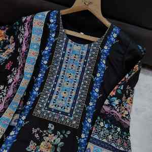 Elegante conjunto de muselina de 3 piezas para mujer, salwar kameez con estampado floral, anarkali kurta, pantalón y dupatta, atuendo festivo para Diwali. - Product Image 2