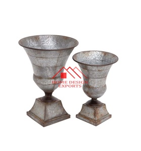 Venta caliente Casa de Campo rústico Vintage hierro forjado urnas maceta para decoración de boda y decoración de jardín estilo Vintage hierro galvanizado - Product Image 6