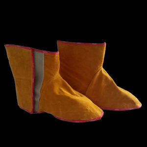 ปลอกหุ้มรองเท้าหนังวัวแท้แบบปรับแต่งได้ ทนทาน ป้องกันเปลวไฟ สำหรับงานเชื่อม ใช้ในอุตสาหกรรม ปกป้องเท้าเพื่อความปลอดภัยในชีวิตประจำวัน - Product Image 4