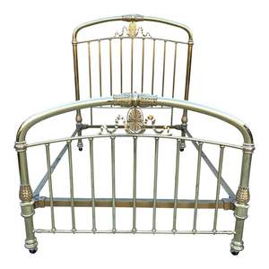 Strong Metal Brass Bed <b>Frame</b> <b>With</b> Stable Structure For Comfortable Sleeping Experience - Product Image 5