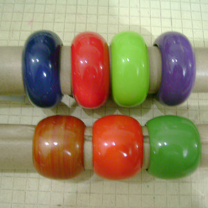 Bracelets en bois artisanaux en gros, collection de bracelets décoratifs en bois, bracelets en bois multicolores - Product Image 2