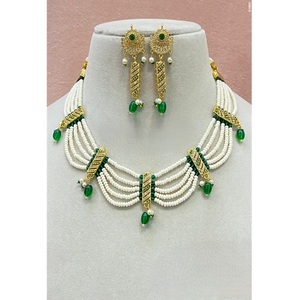 Adorable Gold Plated <b>Pearls</b> Look Real Kundan <b>Necklace</b> <b>Set</b> With Earrings Function Wedding Party Wear Collection for Women - Product Image 2