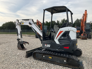 Excavadora compacta E35I 2021 en venta con atractivas tarifas para compras al por mayor - Product Image 3