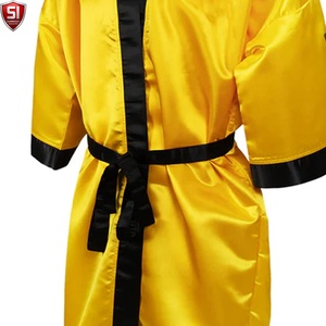 Robe de boxe pour hommes adultes SUMROOS, en satin, couleur et logo personnalisés, respirante et confortable pour le MMA et le Muay Thai - Product Image 5