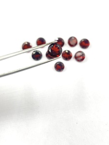 Pierre précieuse naturelle grenat du Mozambique, taille ronde calibrée 7x7mm, gemme rouge en vrac pour la fabrication de bijoux, vente en gros - Product Image 3