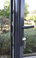 Porte d'entrée principale double vitrage style moderne RG80 en alliage d'aluminium, à ouverture latérale, isolation phonique et thermique, pour atelier et école