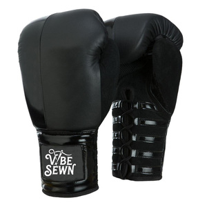 Vente flash : Gants de boxe à lacets de haute qualité à prix bas, gants de compétition en cuir noir, personnalisables, fabrication OEM. - Product Image 4