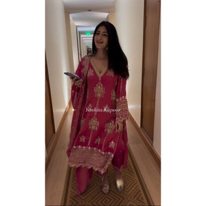 DISEÑADOR CHINON SECUENCIA DE BORDADO DE SECUENCIA TRABAJO TOP BOTTOM CON DUPATTA ROSA - Product Image 4