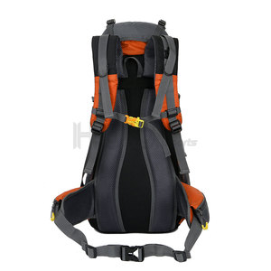 กระเป๋าเป้เดินป่า น้ำหนักเบา ทนทาน สำหรับผู้ชาย ผลิตในปากีสถาน - Product Image 2