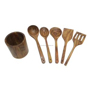 ชุดช้อนไม้รักษ์โลก อุปกรณ์ครัวสำหรับทำอาหาร ทานอาหาร แคมป์ปิ้ง ทนทาน ทำจากไม้ธรรมชาติ เครื่องครัวแฟชั่น งานฝีมือ TFC - Product Image 3