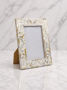 <b>Square</b> <b>Gold</b> Metal Mirror <b>Frame</b> With Hammered Texture Decorative Wall Art - Product Image 2