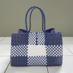 <b>Hand</b> Woven Recycled Plastic Tote Bag Eco Friendly Reusable Market Basket Handmade Waterproof Shopping Handbag For Summer Beach - Product Image 4