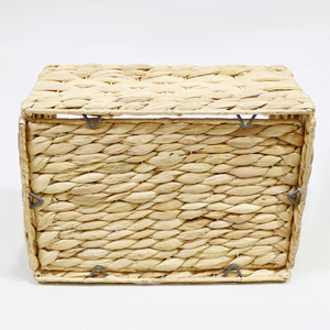 Bandeja Rectangular de Jacinto de Agua con 9 Compartimentos y Asas, Elegante Organizador de Estilo Natural de Fábrica Vietnamita - Product Image 6