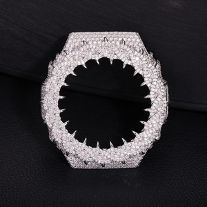 Boîtier de montre personnalisé en moissanite de qualité supérieure, serti de diamants, montre de luxe entièrement pavée de moissanite, montre en moissanite VVS - Product Image 6