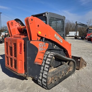 Cargadora Compacta de Orugas Kubota SVL95-2 de 95 HP |   Minicargadora de orugas de caucho de alto torque para construcción pesada - Product Image 2