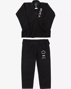 Conjunto de Kimono para BJJ, Negro, Algodón, Unisex para Adultos, Corte Regular, Logotipo Sublimado en el Frente y en la Manga, Transpirable, Secado Rápido - Product Image 1