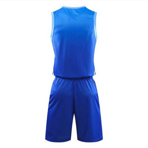 Uniforme de Baloncesto Personalizado con Logotipo, Secado Rápido, Transpirable, 100% Poliéster, Conjunto Deportivo para Hombre con Paquete OEM de Colores Personalizados 2026 - Product Image 2