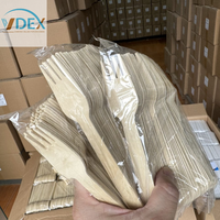 Fourchette en bois de qualité supérieure 160mm Emballage 50pcs Produit écologique et pratique pour une utilisation à emporter