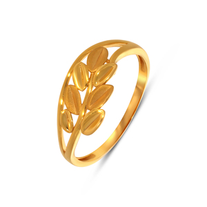 Bague Minimaliste en Or avec Motif Feuille, Bague de Luxe en Forme de Branche Dorée pour Femme, Bague Ouverte Élégante d'Inspiration Naturelle et Botanique - Product Image 1
