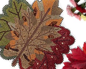Luxury Handmade Polyester Woven Placemat 450mm Diameter Floral Embroidery Eco-Friendly Home Hotel Wedding Decor Beaded Leaf Mat - Product Image 5