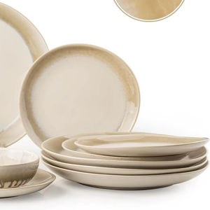 Assiettes en céramique à glaçure crème, finition dégradée subtile, design rond élégant, vaisselle durable et empilable, idéale pour les repas quotidiens - Product Image 1
