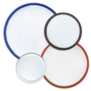 Écussons brodés personnalisés professionnels à thermocoller en tissu chenille, badges pour accessoires vestimentaires de mode, chapeaux et vestes - Product Image 1
