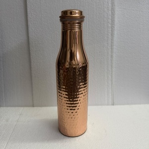 Botella de Cobre Portátil Premium con Anillo de Transporte, Recipiente de Agua 100% Cobre Puro, Patrón Geométrico Hexagonal, Termo de Viaje - Product Image 3