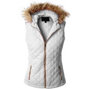 Chaleco Acolchado Blanco sin Mangas para Mujer con Capucha de Piel Sintética y Cierre Frontal para Invierno 2026 - Product Image 1