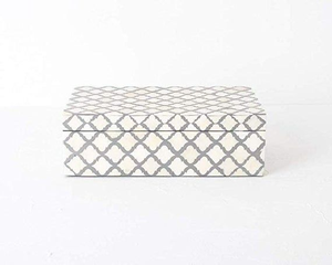 Innovative High Quality <b>Clear</b> Resin & MDF Crafts Inlay <b>Box</b> Custom Color Artistic Luxury Packaging for Jewelry Rings Handmade - Product Image 3