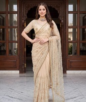 Sari indien ethnique de créateur pour mariage, avec broderie en résille épaisse et travail de sequins, tendance pour femme