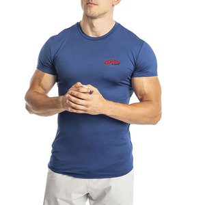 T-shirt de sport pour homme en tissu premium, coupe ajustée, tricoté, anti-transpiration, léger, écologique, respirant, vêtements d'entraînement - Product Image 4