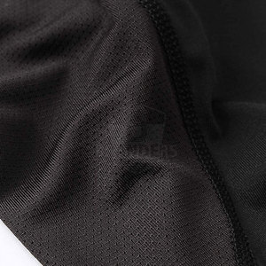 เสื้อยืดคอมเพรสชั่นแขนสั้นผู้ชายขายดี น้ำหนักเบา แห้งเร็ว - Product Image 4