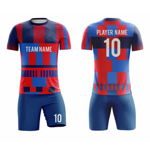 Conjunto de Uniforme de Fútbol Rojo Personalizado Unisex, 100% Poliéster, Jersey y Pantalones Cortos con Impresión por Transferencia de Calor, Nombre del Equipo, Número del Jugador 10, Corte Atlético - Product Image 3