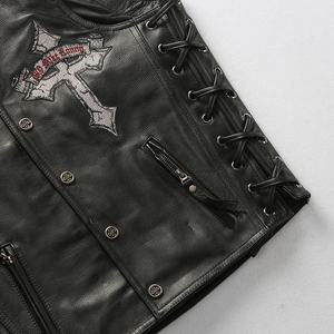 Veste de club MC en cuir de vache véritable avec lacets latéraux, patch brodé tête de mort et croix au dos, veste de motard - Product Image 5